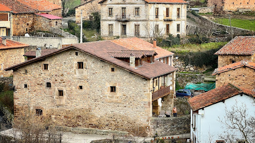 La Valuisilla – Hotel Rural en Cicera – Cantabria